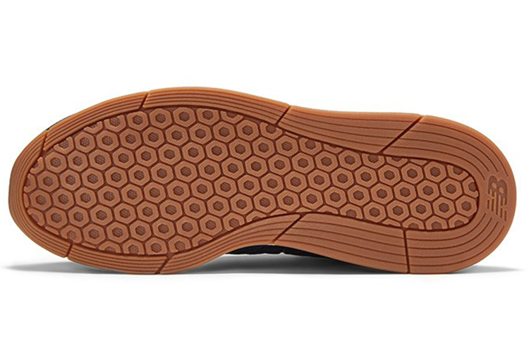 Shop New Balance NB 247 低筒 跑步鞋 男女款 星河色