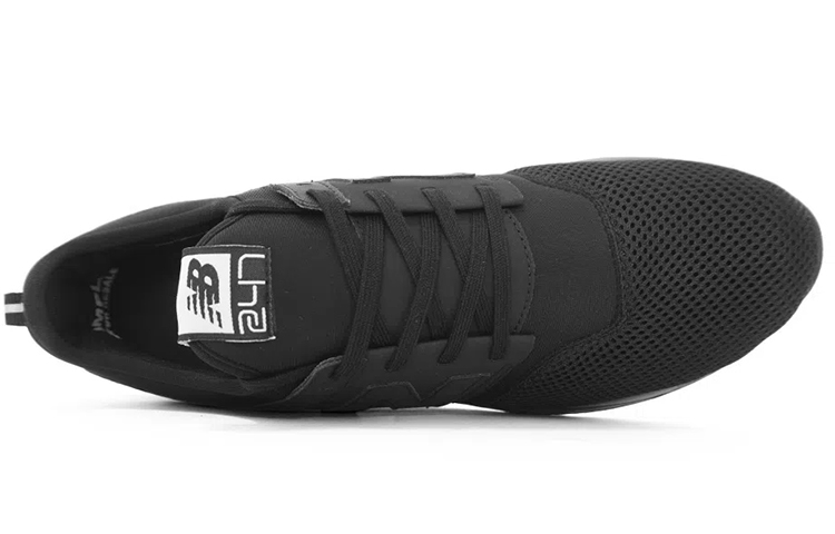 Lookbook New Balance NB 247 低幫 跑步鞋 男款 純黑