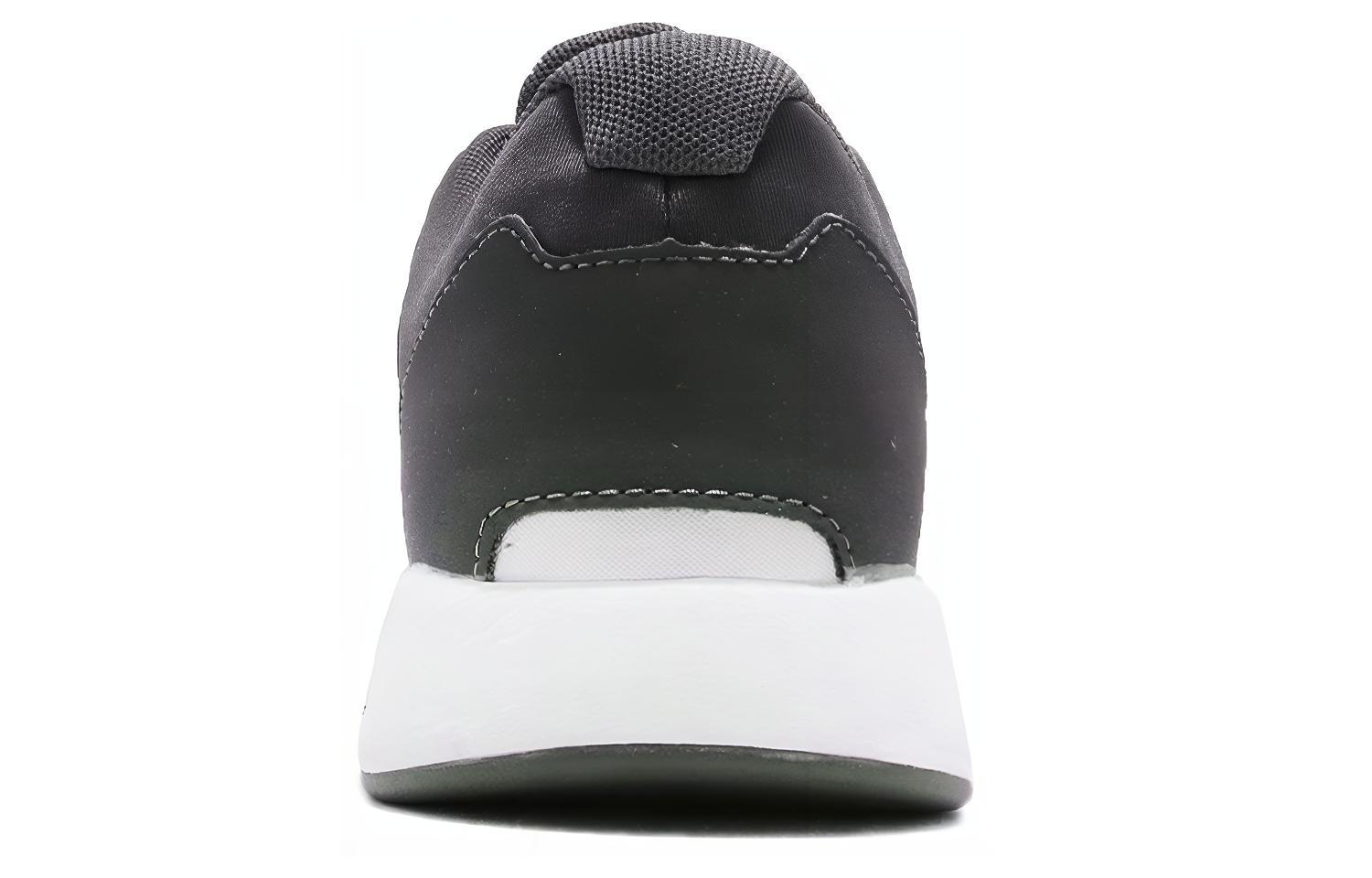 Shop New Balance 24系列 減震防滑 低幫休閒跑步鞋 深灰色