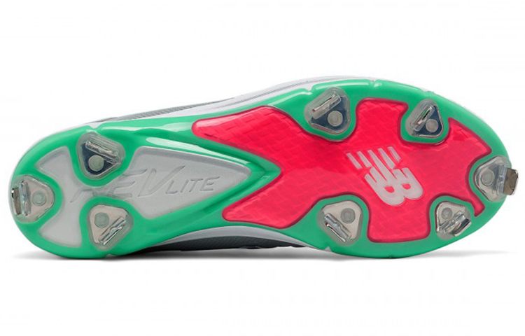 Shop New Balance 3000 v3 低筒防滑耐磨訓練鞋 灰藍綠