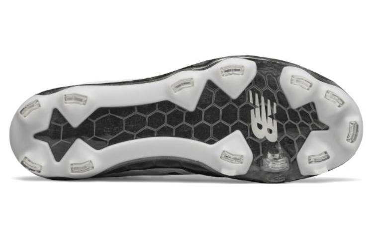 Shop New Balance 3000系列 v4 舒適耐磨棒球鞋 黑