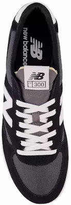 뉴발란스 300 '블랙 화이트' CT300BB3 CT300BB3 Lookbook 뉴발란스 300 '블랙 화이트' CT300BB3 CT300BB3