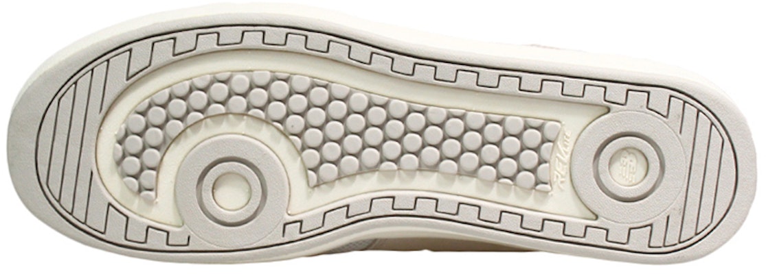 Beli New Balance Unisex 300 Series Sneakers Grey CRT300EE Novelship