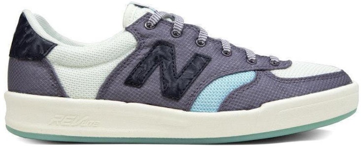 New Balance 300 Low Top 'Abu Putih' Sneakers WRT300UB Order New Balance 300 Low Top 'Abu Putih' Sneakers WRT300UB