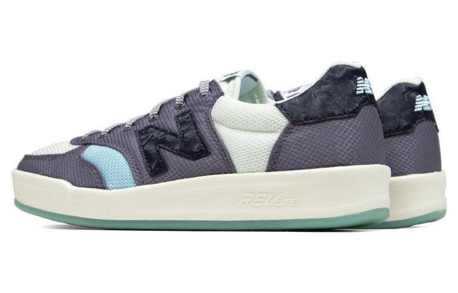 Lookbook New Balance NB 300 舒適百搭 耐磨減震 低筒 板鞋 男女同款 灰白色