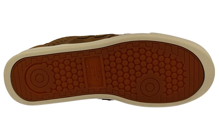 Shop ニューバランス英国製300 ブラウンオートミール CT300SLB