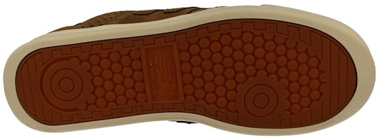 New Balance 300系列 休閒板鞋 棕色 Shop New Balance 300系列 休閒板鞋 棕色
