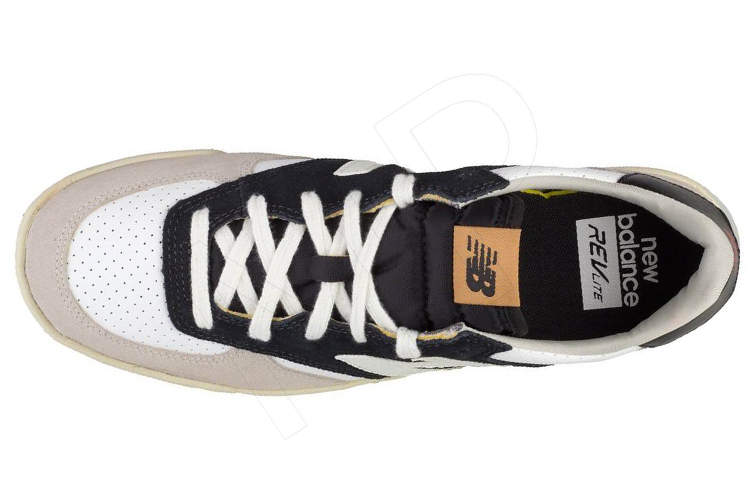 Purchase 新百伦300经典鞋 黑/白色 CRT300CA