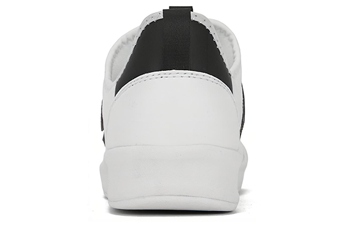 Shop 뉴발란스 300 스케이트 슈즈 (흰/검) CRT300SG