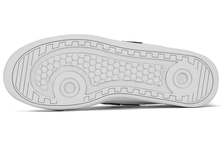 Purchase 뉴발란스 300 스케이트 슈즈 (흰/검) CRT300SG