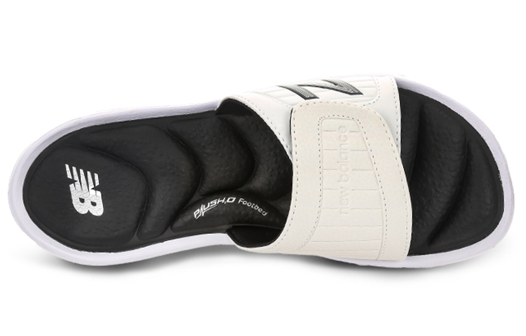 Lookbook New Balance 3032 Serie Sportslippers Wit Zwart M3032WK