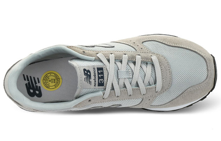 Lookbook New Balance 311 Sneakers ''Grau'' ML311AAF