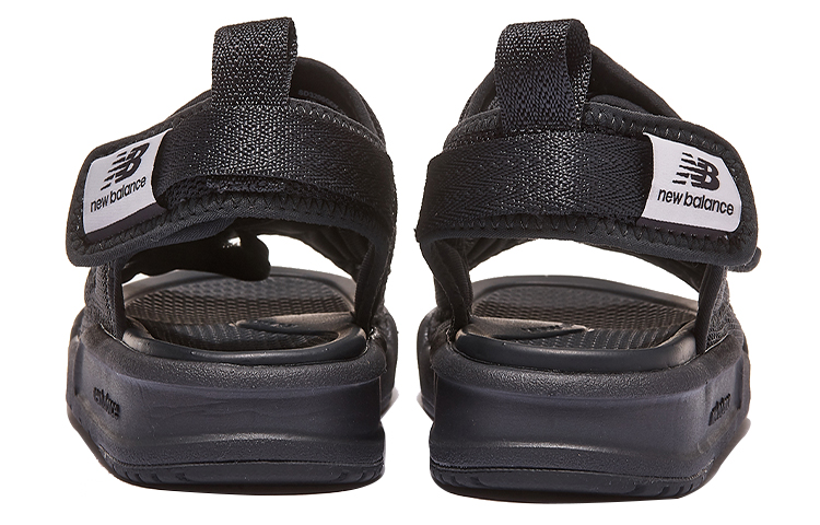 Lookbook New Balance 3205系列 黑 韓版