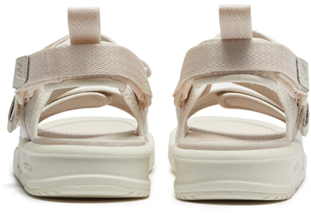 New Balance 3205系列 休閒運動涼鞋 公母款 裸米色 Shop New Balance 3205系列 休閒運動涼鞋 公母款 裸米色