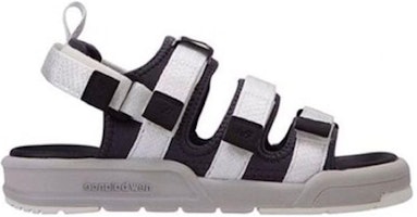 New Balance 3205系列 戶外涼鞋 黑白色 韓風 Order New Balance 3205系列 戶外涼鞋 黑白色 韓風