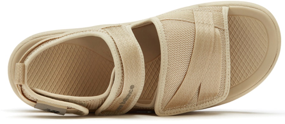 New Balance 3206系列 魔術貼 露腳趾運動涼鞋 沙色 Shop New Balance 3206系列 魔術貼 露腳趾運動涼鞋 沙色