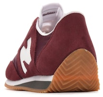 New Balance 320 'Merah Marun' U320AE Lookbook New Balance 320 'Merah Marun' U320AE