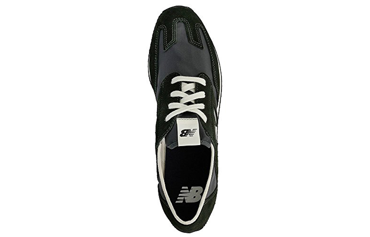 Lookbook New Balance NB 320 低筒 跑步鞋 男女同款 黑