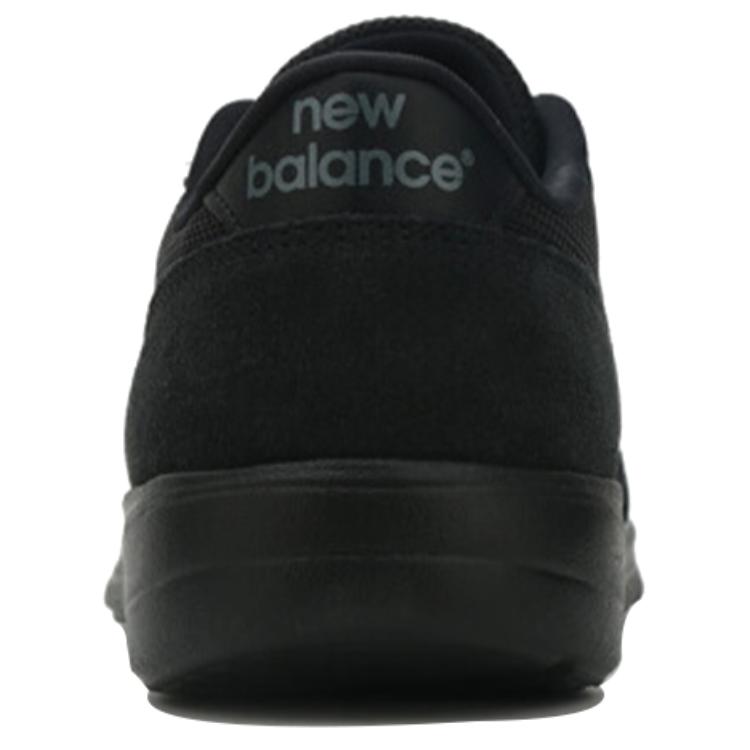 Lookbook New Balance 321系列 低筒復古跑步鞋 男女同款 黑色