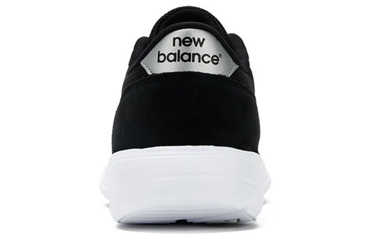 Shop New Balance 321系列 輕便透氣 復古運動跑步鞋 黑色