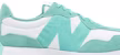 New Balance 327 '1-800 Summer - Neo Mint' dalam warna Neo Mint. MS327AO1