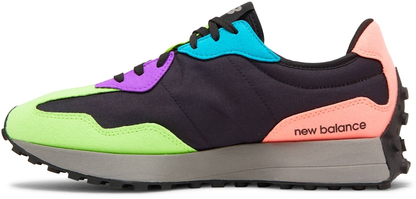 New Balance 327 'Hitam Pelbagai' MS327EA Lookbook New Balance 327 'Hitam Pelbagai' MS327EA