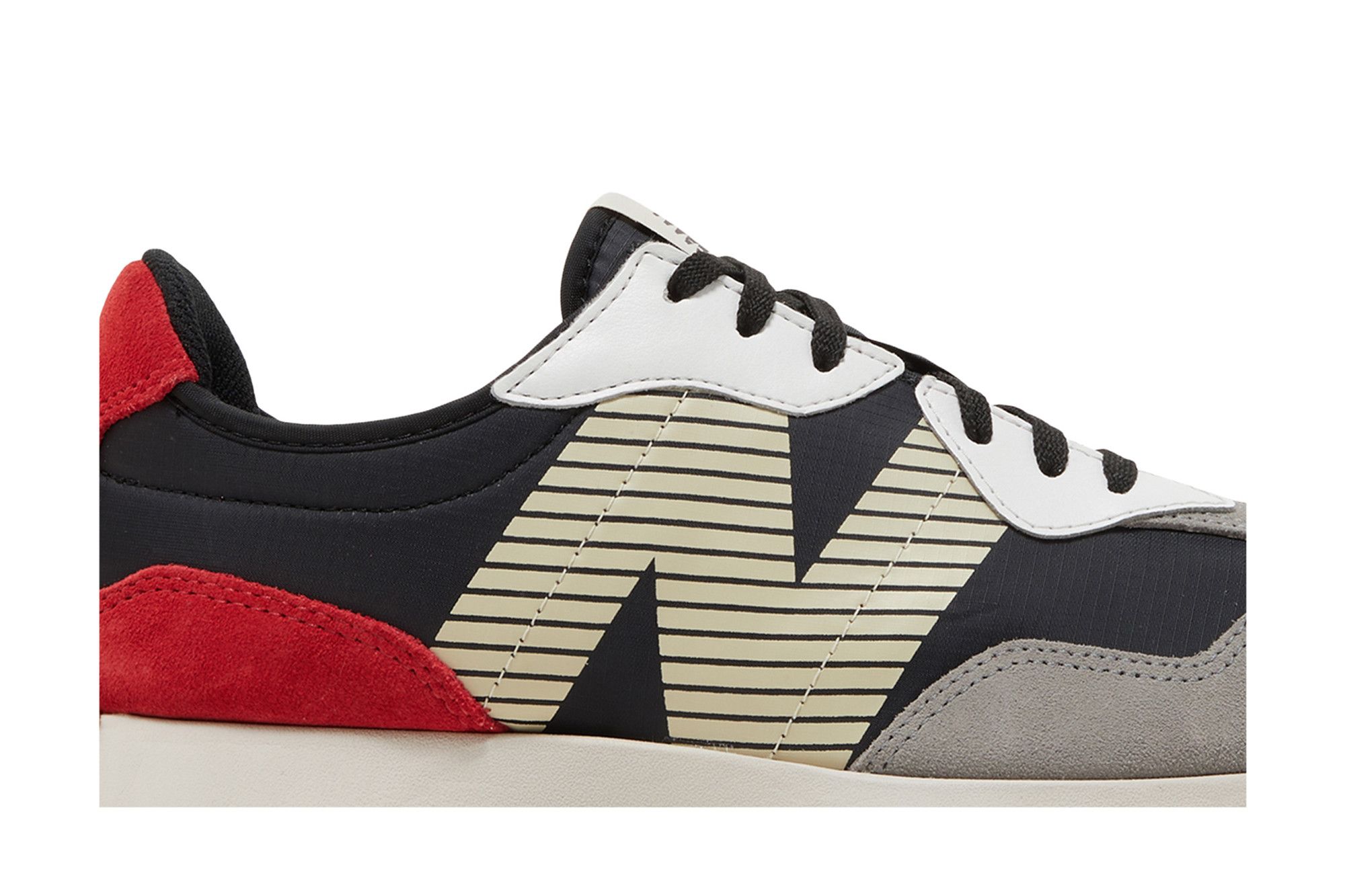 Order New Balance 327 '黑色團隊紅' MS327CB