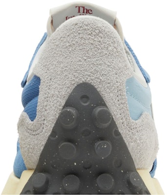 New Balance 327 '蓝色拉古纳' U327WRA Sizing New Balance 327 '蓝色拉古纳' U327WRA