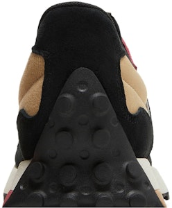 ニューバランス327 "春節ブラック" (Nyū Baransu 327 "Shunsetsu Burakku") U327CNP Sizing ニューバランス327 "春節ブラック" (Nyū Baransu 327 "Shunsetsu Burakku") U327CNP