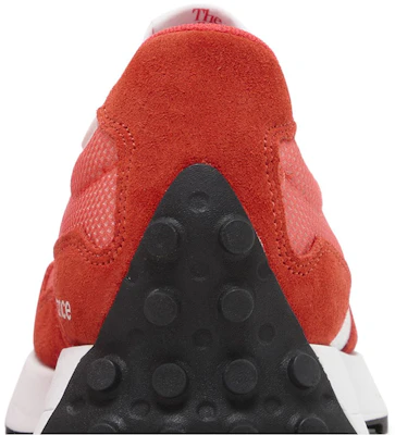 New Balance 327 ''Peperoncino Fantasma'' MS327BB Sizing New Balance 327 ''Peperoncino Fantasma'' MS327BB