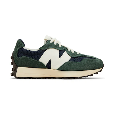 NB 327 'Midnight Green Outerspace'