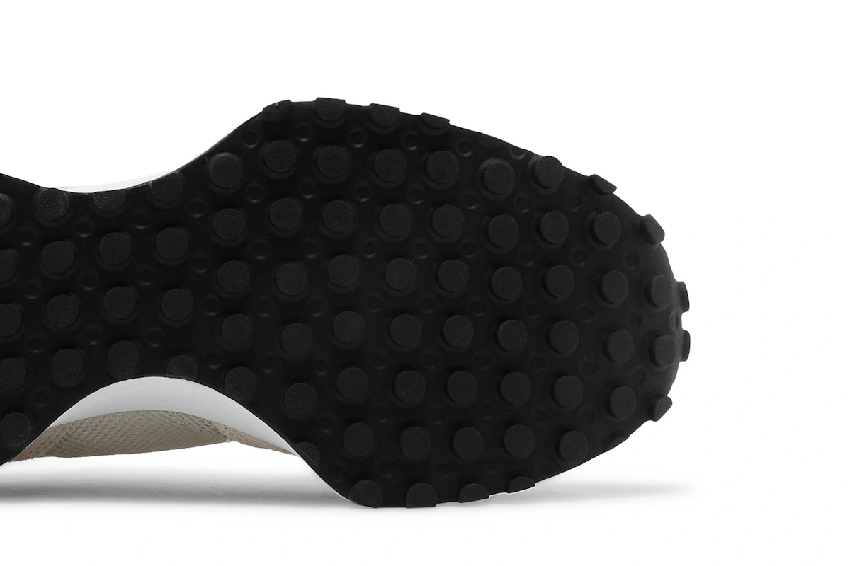 New Balance 327 'Moonbeam'