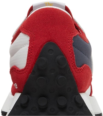 New Balance 327 'Indigo Natural Merah Team' MS327SR Sizing New Balance 327 'Indigo Natural Merah Team' MS327SR