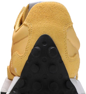 뉴발란스 327 '사바나' (New Balance 327 'Savannah') MS327CPF Sizing 뉴발란스 327 '사바나' (New Balance 327 'Savannah') MS327CPF