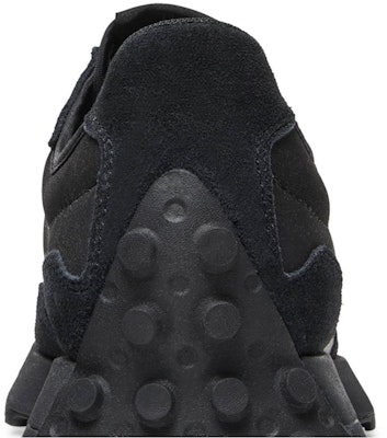 New Balance 327 "Triple Black" MS327LX1 Sizing New Balance 327 "Triple Black" MS327LX1