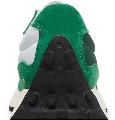 New Balance 327 'Varsity Green' MS327LG1 Sizing New Balance 327 'Varsity Green' MS327LG1