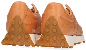 New Balance 327 Made in Japan 'Kulit Tochigi' MS327JPN Lookbook New Balance 327 Made in Japan 'Kulit Tochigi' MS327JPN