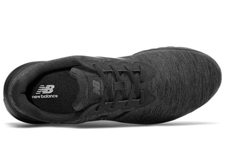 Lookbook New Balance 33 v1 ''Zwart'' MA33AB1