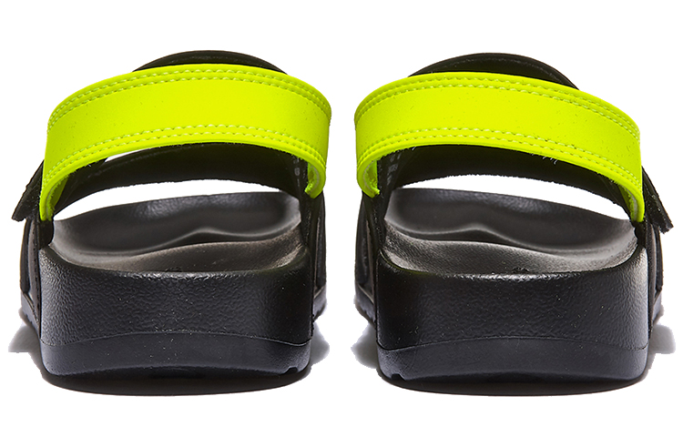 Lookbook New Balance 3601系列 魔術貼 輕便防滑運動涼鞋 黑綠色