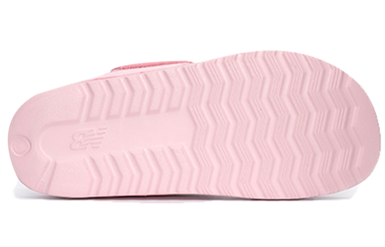 Shop New Balance 3601系列 粉紅色 涼鞋