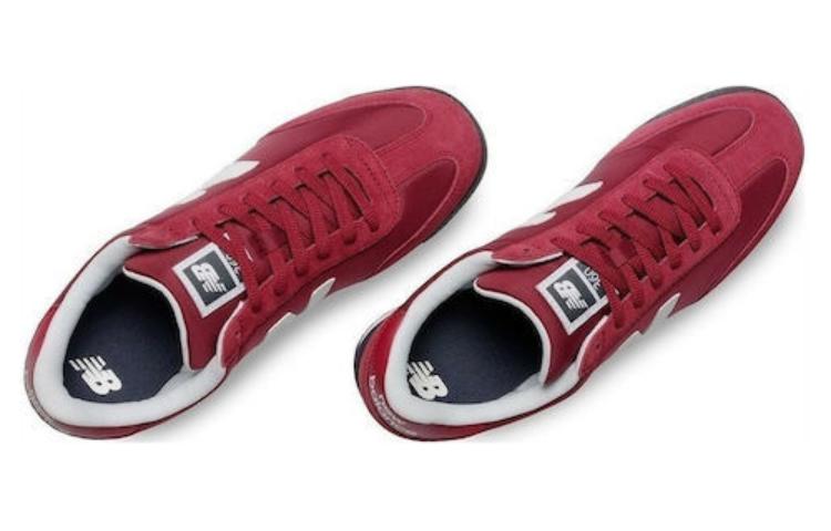 Shop New Balance 360系列 低筒跑步鞋 紅色