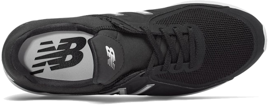 뉴발란스 4040 블랙 (New Balance 4040 Black) ML4040DI Lookbook 뉴발란스 4040 블랙 (New Balance 4040 Black) ML4040DI