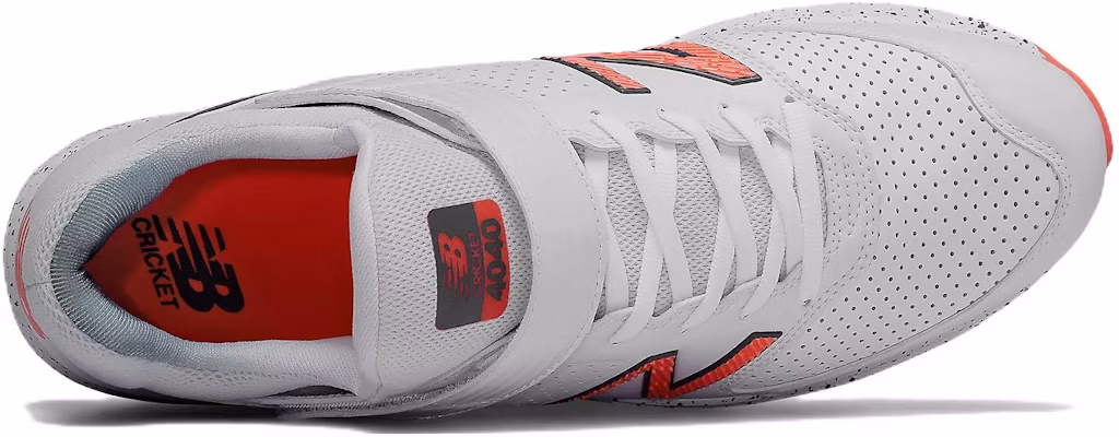 New Balance 4040 v4 'White Red' CK4040B4 Lookbook New Balance 4040 v4 'White Red' CK4040B4