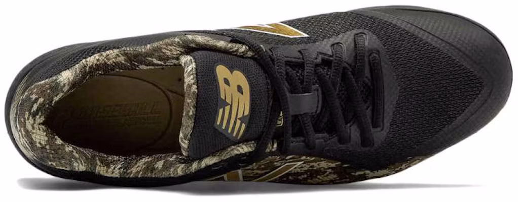 New Balance 4040 V4 Stollen ''Memorial Day'' L4040MD4 Lookbook New Balance 4040 V4 Stollen ''Memorial Day'' L4040MD4