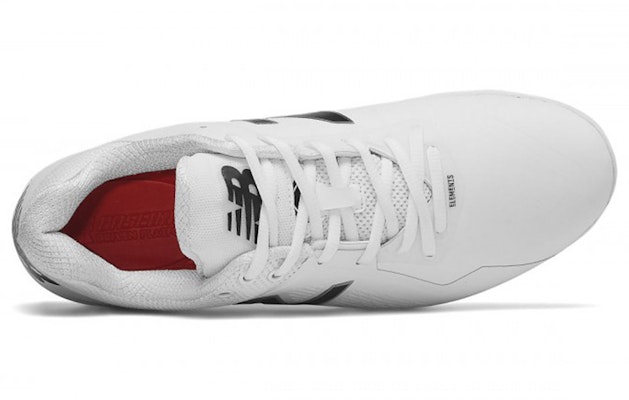 New Balance 4040 v4 Low 'White Black' L4040SW4 Lookbook New Balance 4040 v4 Low 'White Black' L4040SW4