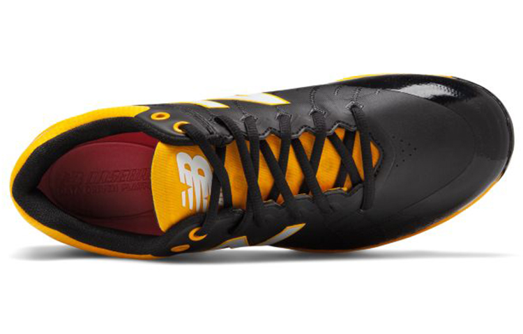 Lookbook New Balance 4040 v5 Metal Rendah 'Hitam Kuning' L4040BY5