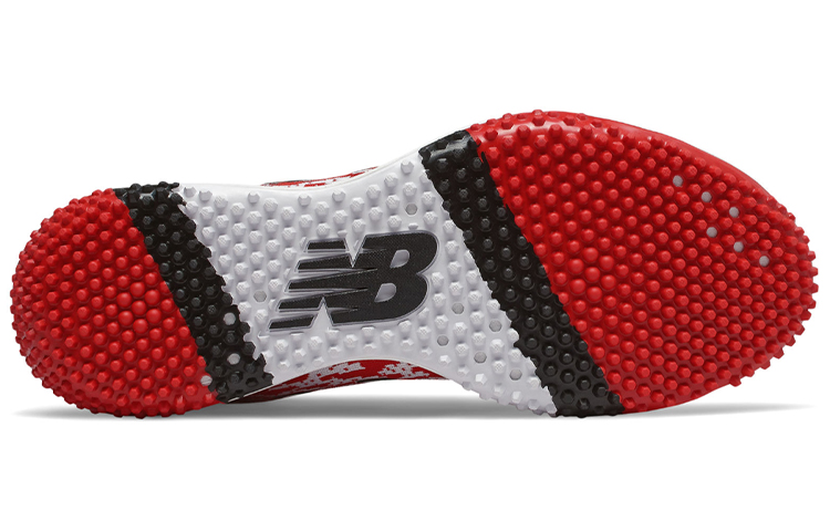 Shop New Balance 4040v5 人造草地鞋 '红色' T4040TR5