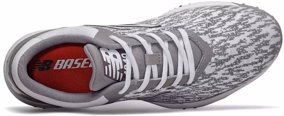 New Balance 4040v5 Turf Kelabu 'Gray' T4040TG5 Lookbook New Balance 4040v5 Turf Kelabu 'Gray' T4040TG5