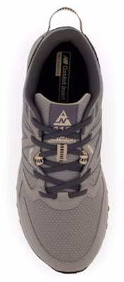 Sepatu New Balance 'Abu-Abu' MT410CB7 Lookbook Sepatu New Balance 'Abu-Abu' MT410CB7