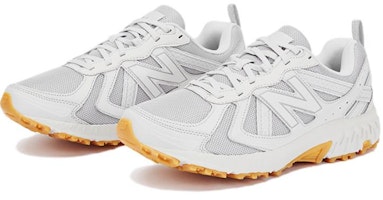 ニューバランス 410 レトロ白 (Nyū Baransu 410 Retoro Shiro) MT410KF5 Lookbook ニューバランス 410 レトロ白 (Nyū Baransu 410 Retoro Shiro) MT410KF5